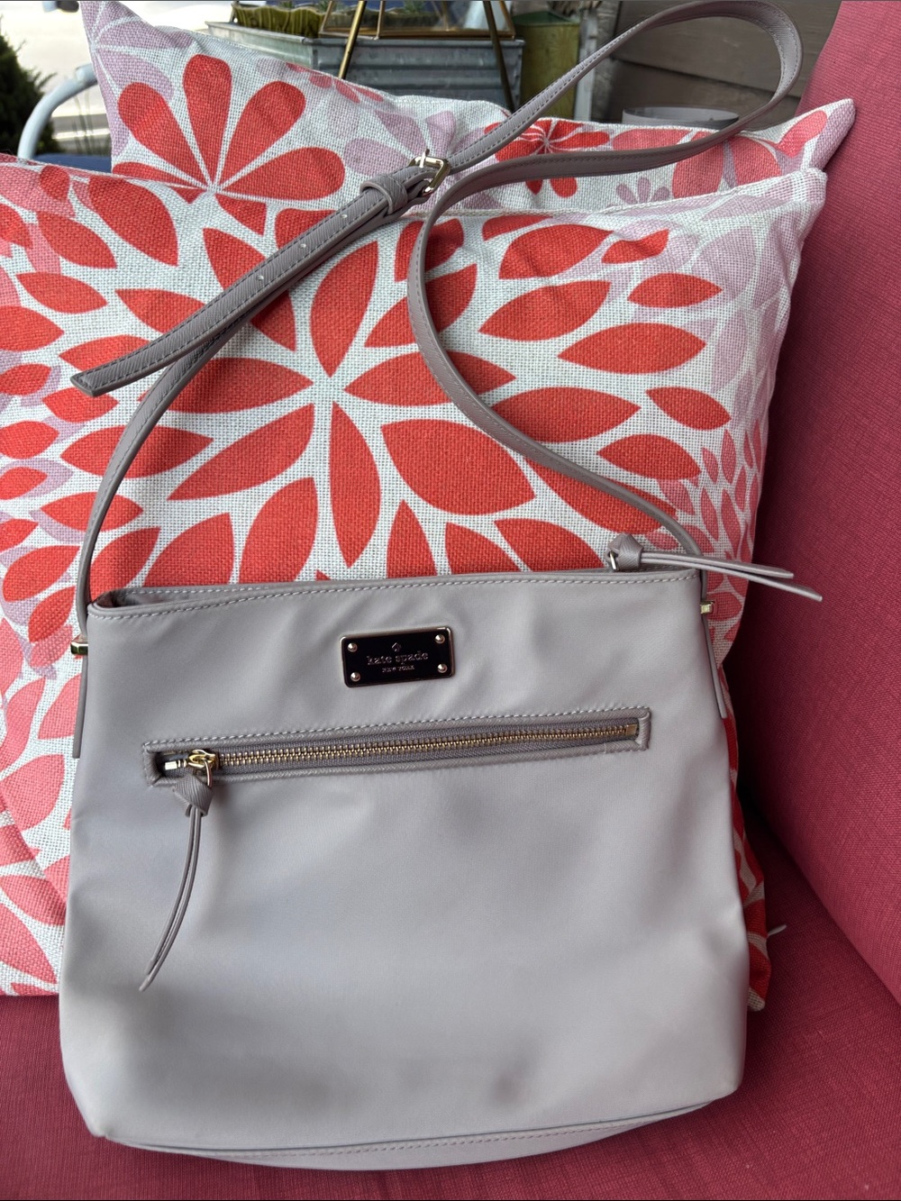 kate spade light taupe crossbody bag